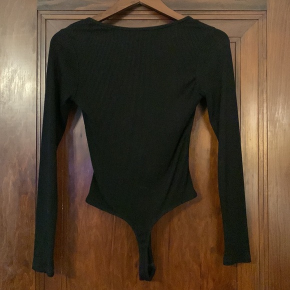 Lulu’s Bodysuit - Picture 7 of 9